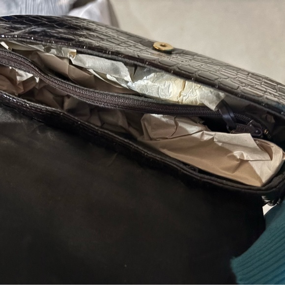 Vintage Via Piaggi Multicolor Croc-Embossed Crossbody Bag - Picture 3 of 5